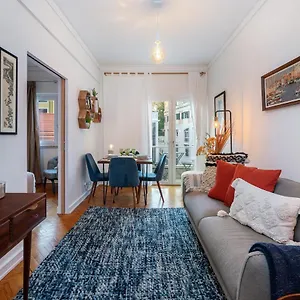 Apartment Whome | Estrela Family Perfect For Families & Friends, Lisbon