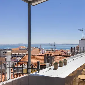 Apartment Chiado Rooftop Retreat: 19th Century Charm With River Views, Lisbon