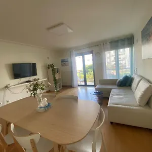 Apartment Bom Dia Parque Nacoes Lisboaz, Lisbon